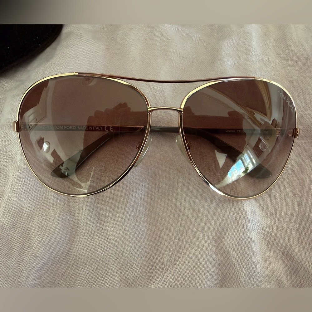 Tom Ford Aviator Sunglasses - Picture 2 of 7